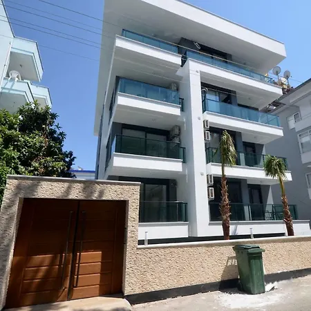 Cleopatra Beach Luxury 6 In Hygienic Condition