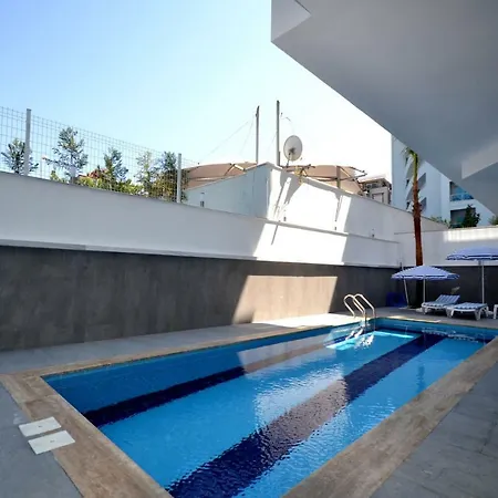 Cleopatra Beach Luxury 6 In Hygienic Condition Apartamento Alanya